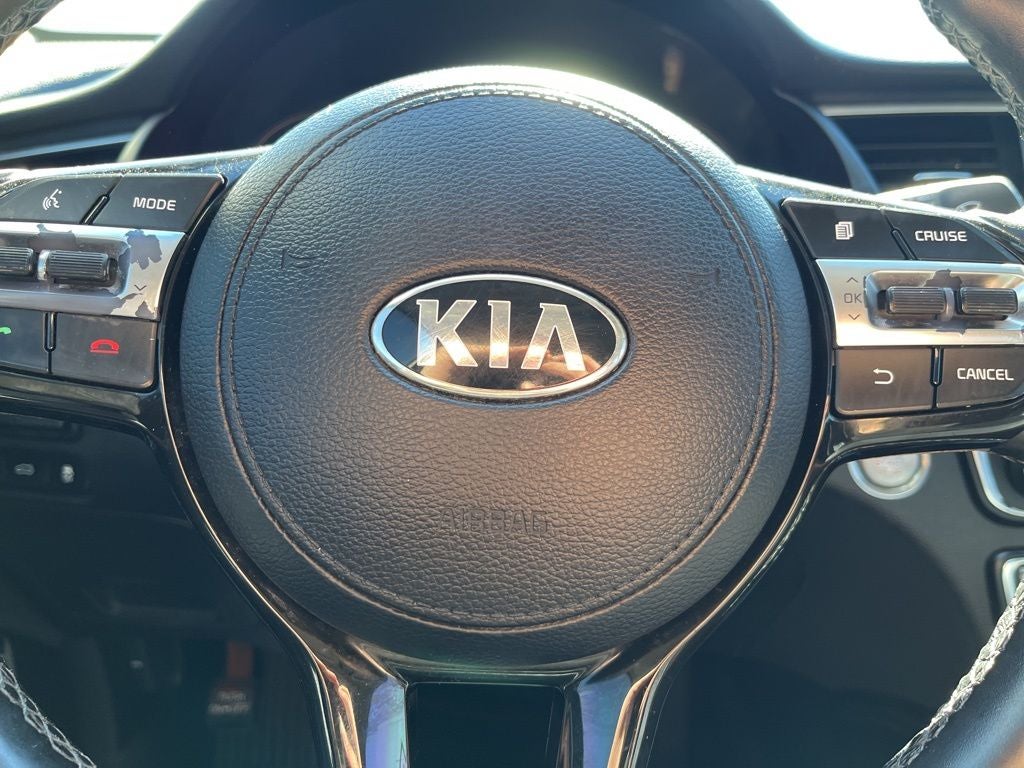 2017 Kia Cadenza Premium