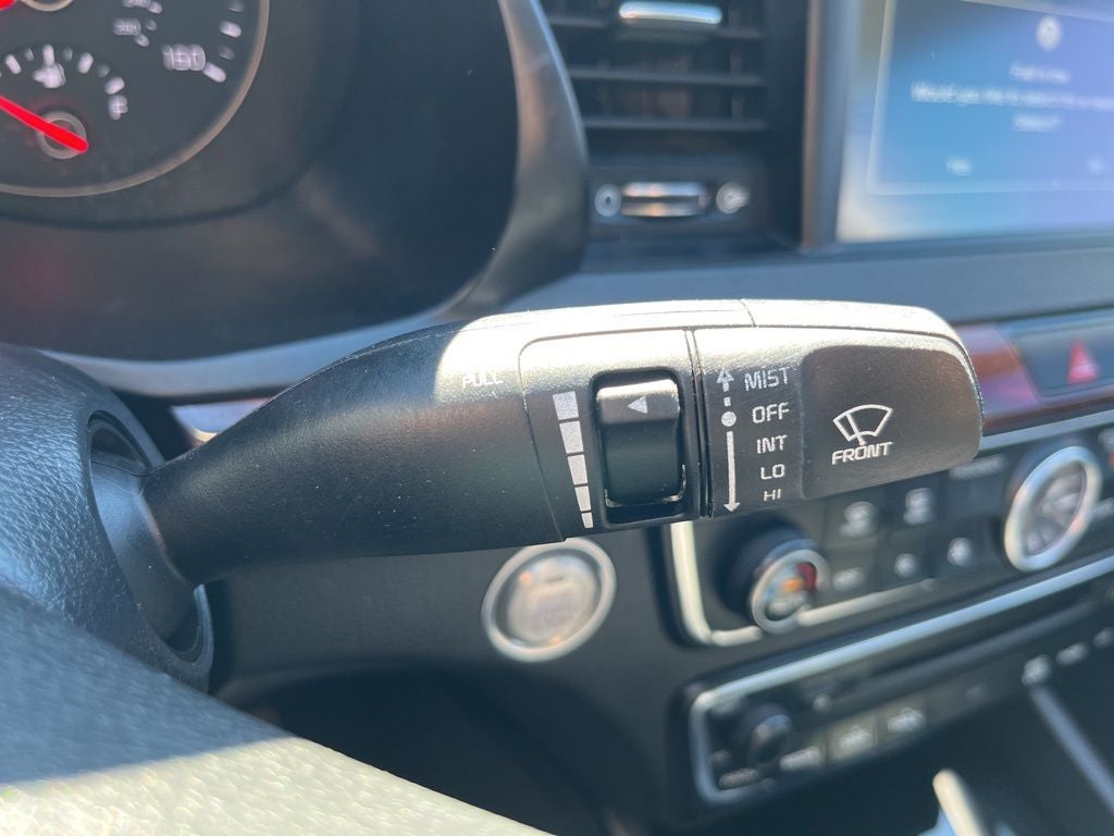 2017 Kia Cadenza Premium