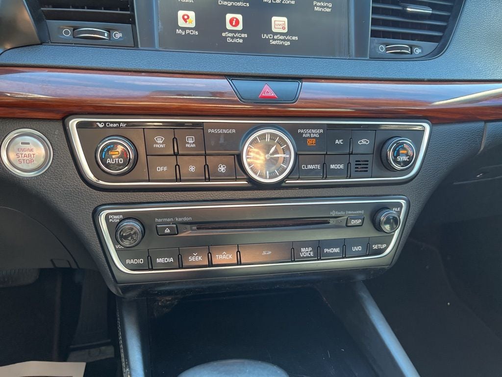 2017 Kia Cadenza Premium