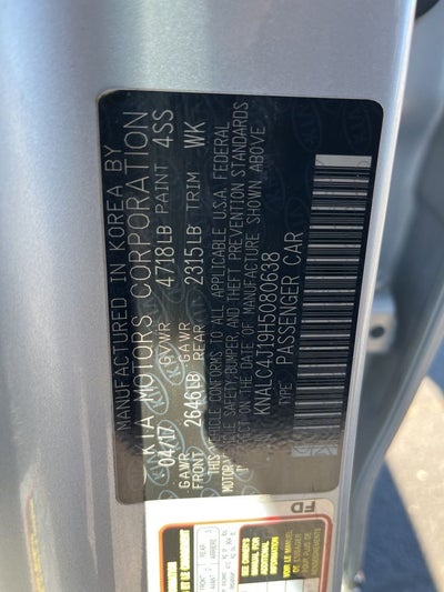 2017 Kia Cadenza Premium