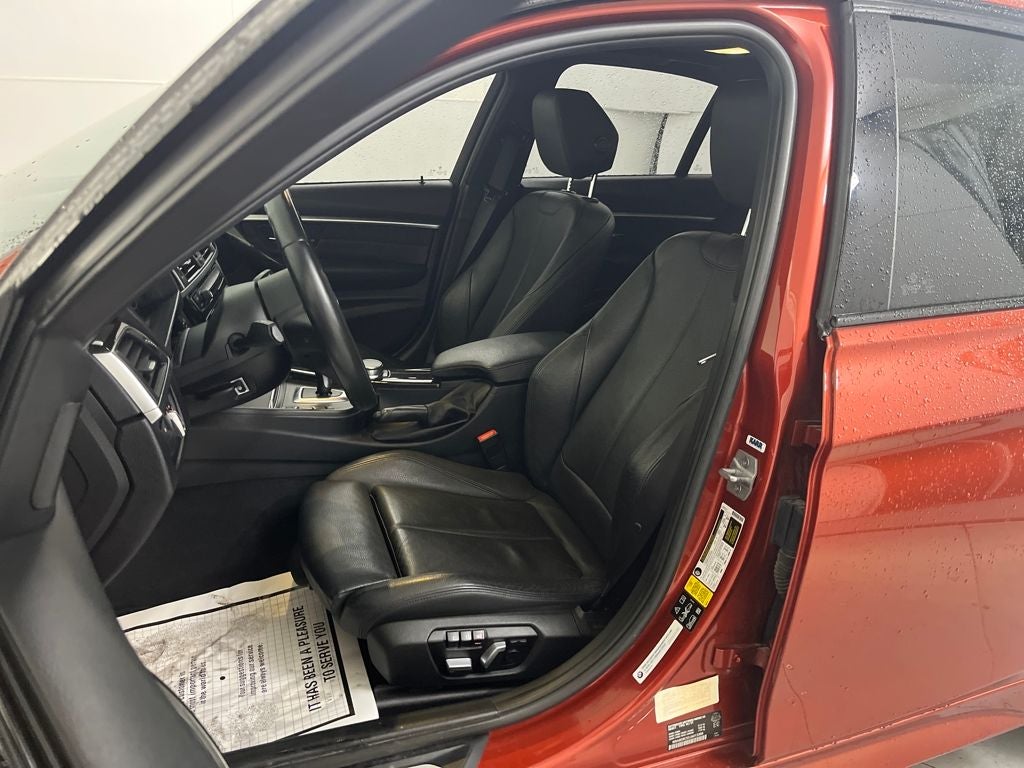 2018 BMW 3 Series 330i xDrive