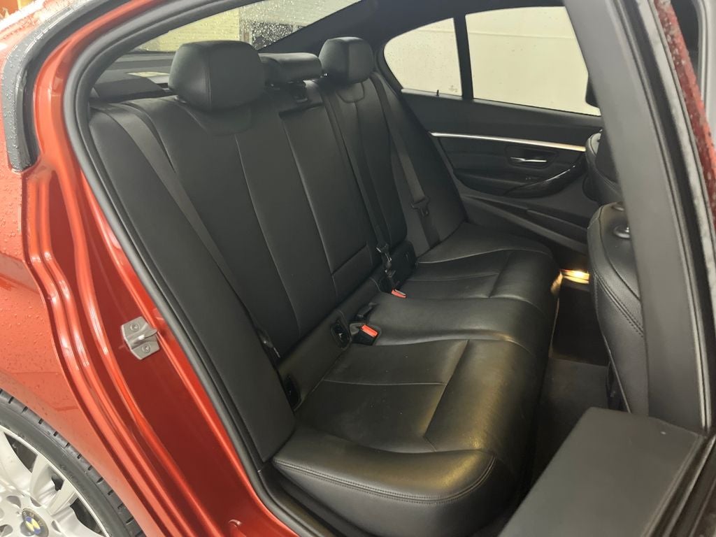 2018 BMW 3 Series 330i xDrive