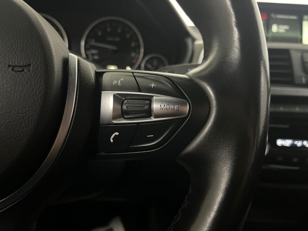 2018 BMW 3 Series 330i xDrive