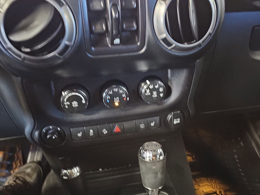 2018 Jeep Wrangler JK Unlimited Altitude