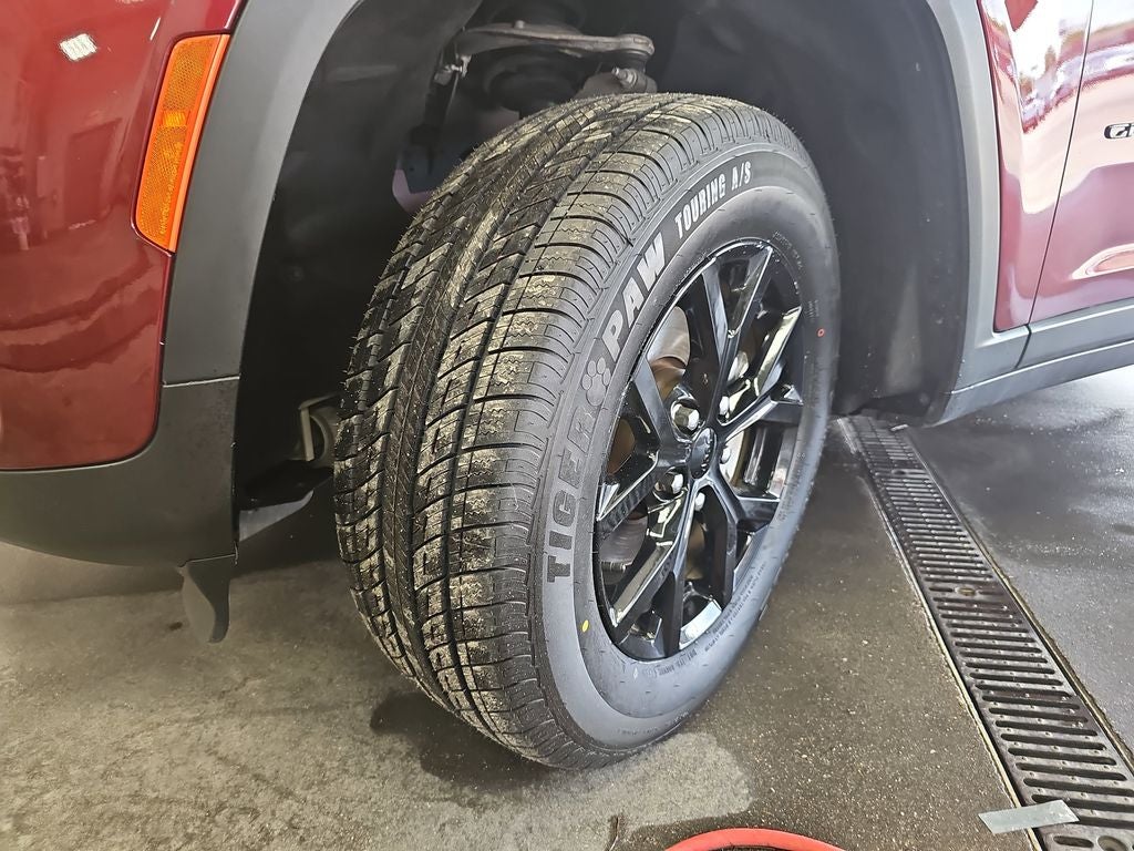 2024 Jeep Grand Cherokee Altitude
