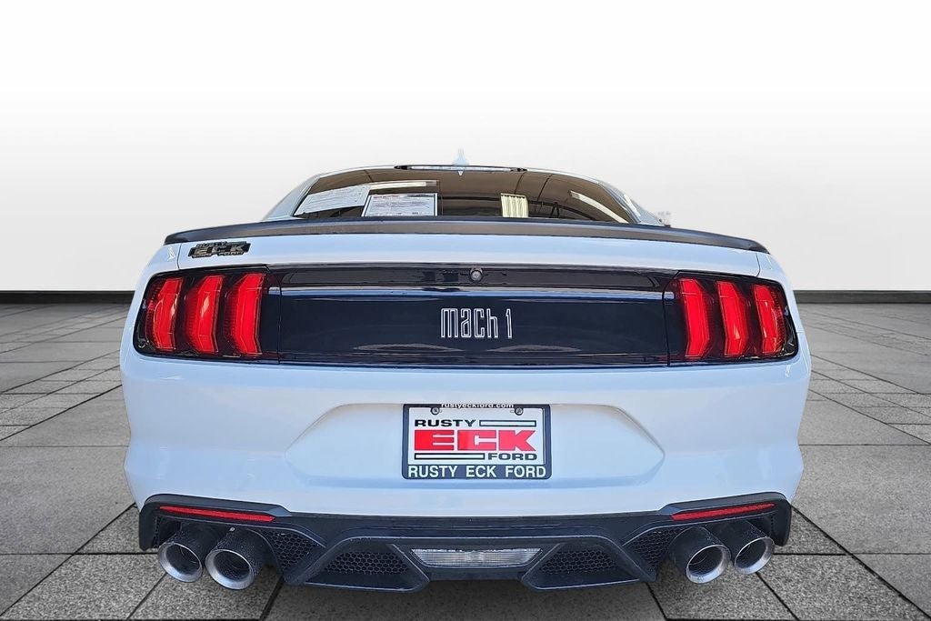 2022 Ford Mustang Mach 1