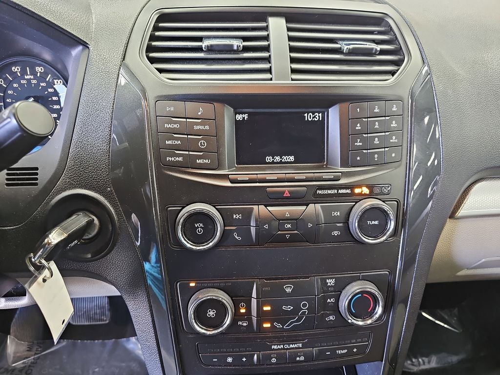 2018 Ford Explorer Base