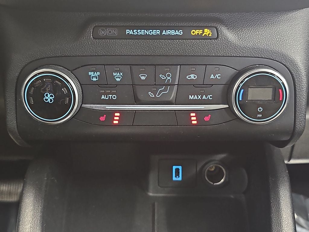 2020 Ford Escape SE