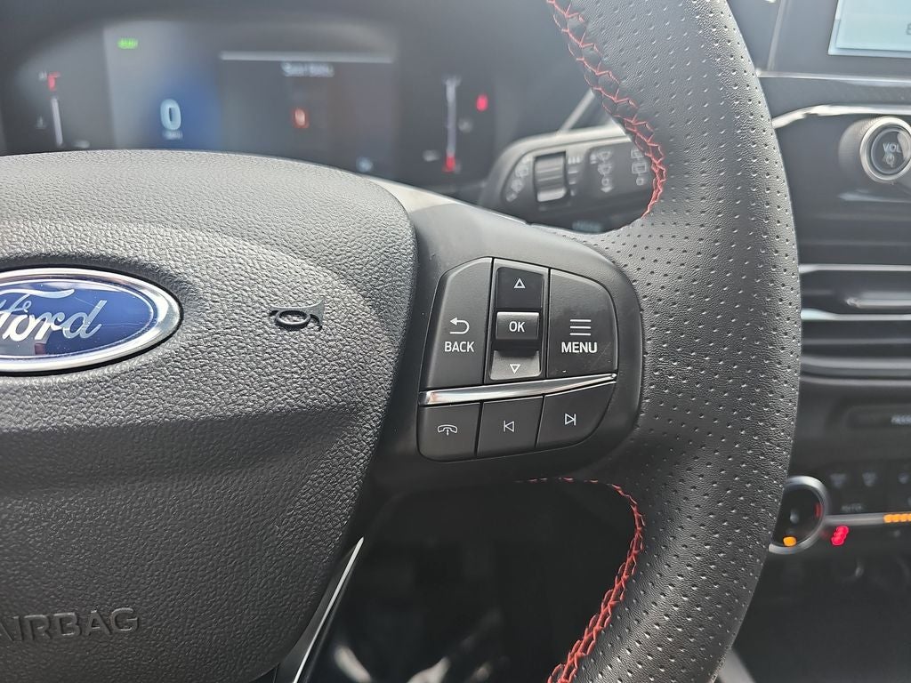 2025 Ford Escape Hybrid ST-Line