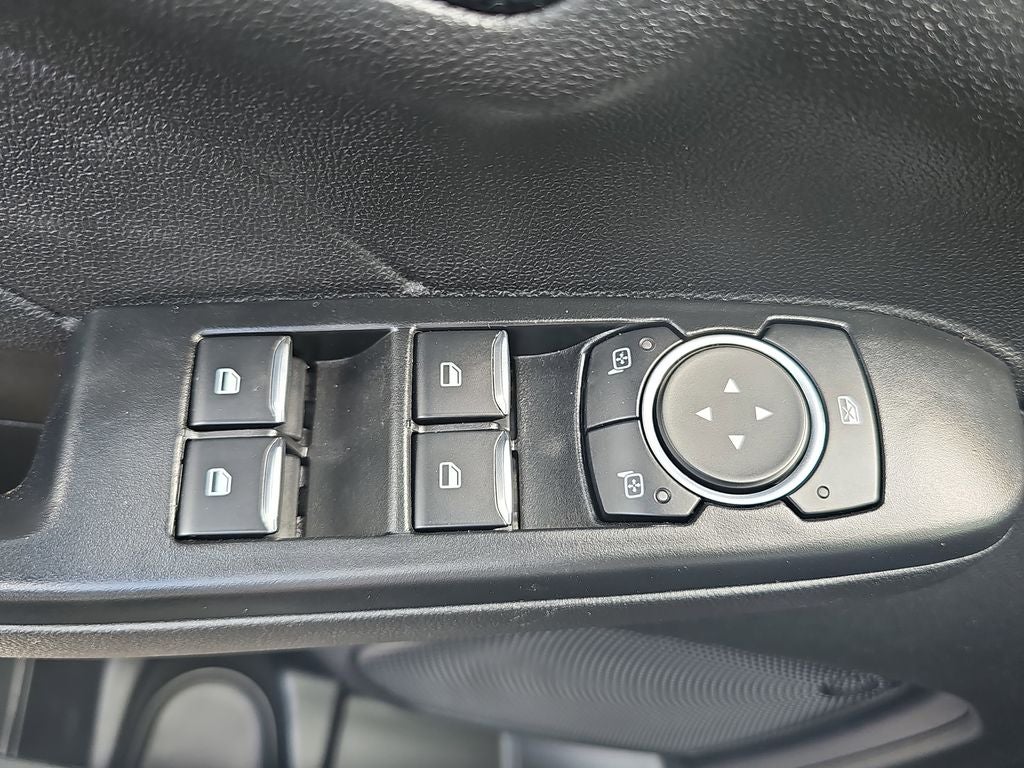 2025 Ford Escape Hybrid ST-Line