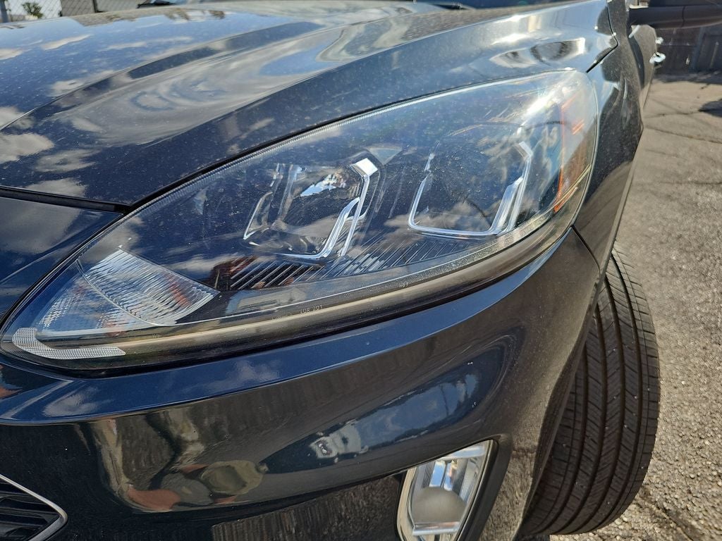 2022 Ford Escape Hybrid SEL
