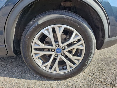 2022 Ford Escape Hybrid SEL