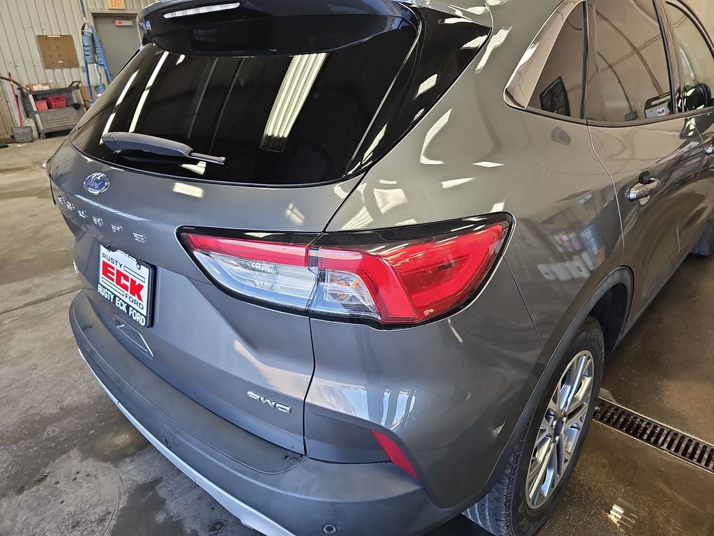 2022 Ford Escape SEL