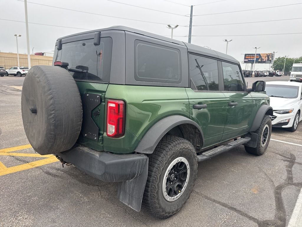 2023 Ford Bronco Base