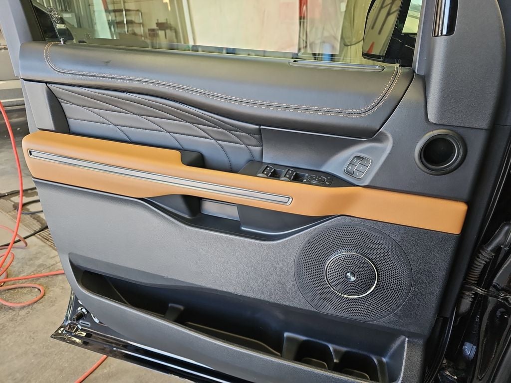 2022 Ford Expedition Max Platinum