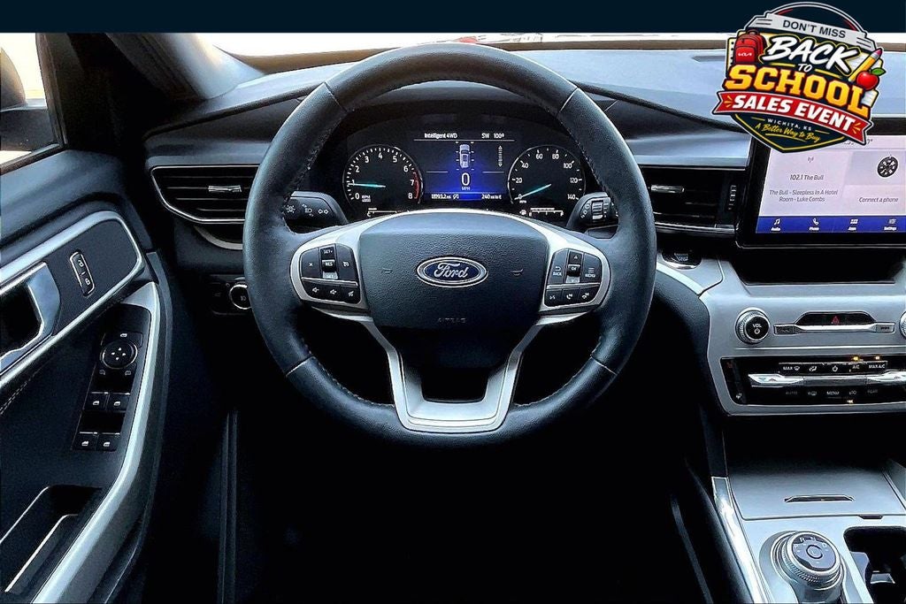 2024 Ford Explorer XLT