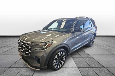 2025 Ford Explorer Platinum