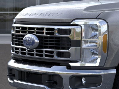 2026 Ford F-350SD XLT FX4 613A