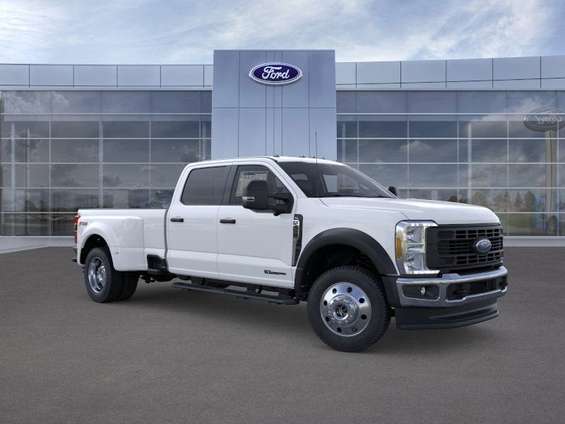 2026 Ford F-450SD Lariat