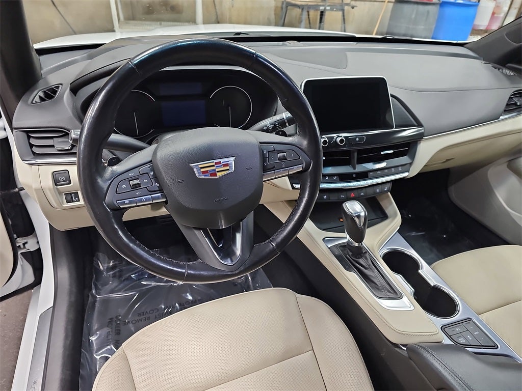 2024 Cadillac CT4 Premium Luxury