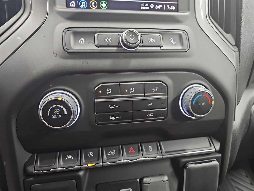 2025 Chevrolet Silverado 1500 Custom