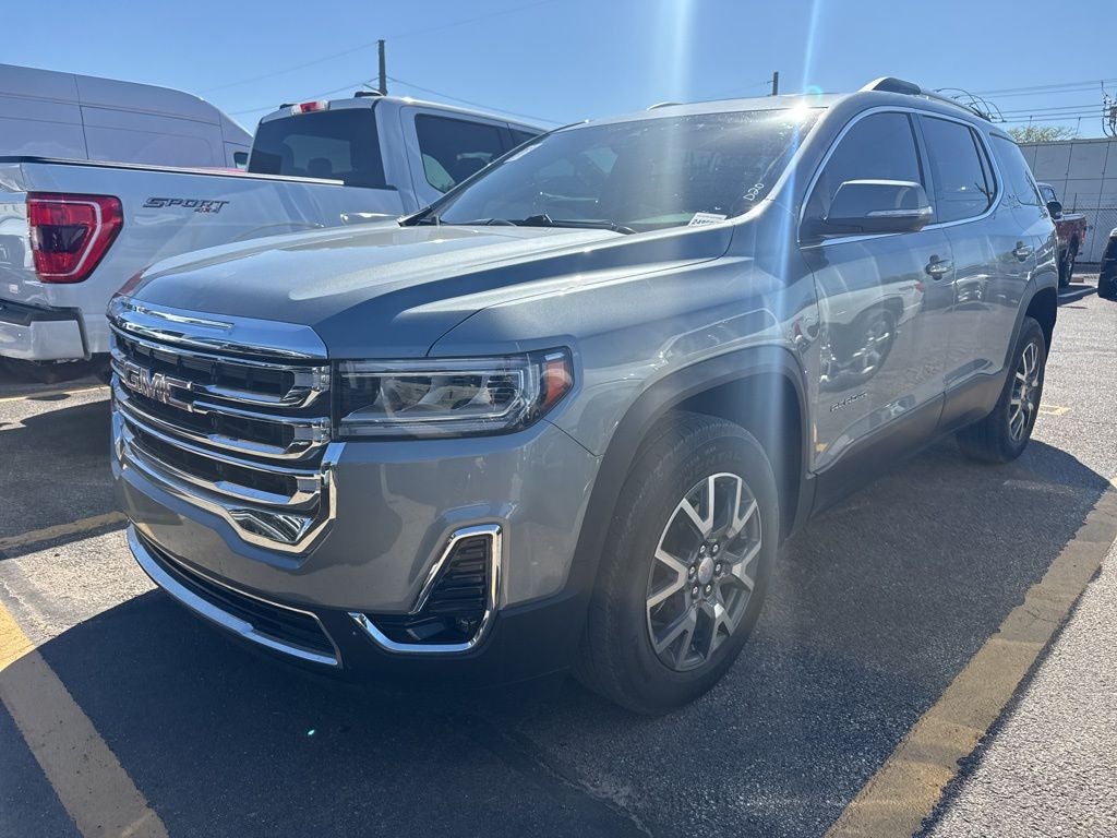 2023 GMC Acadia SLT