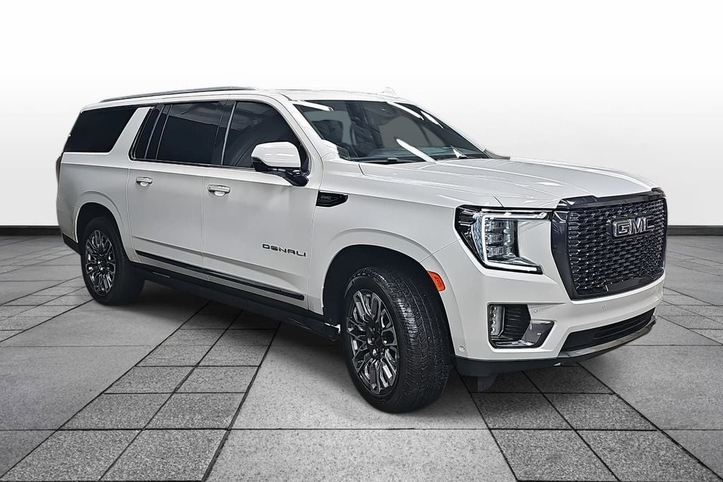 2023 GMC Yukon XL Denali Ultimate