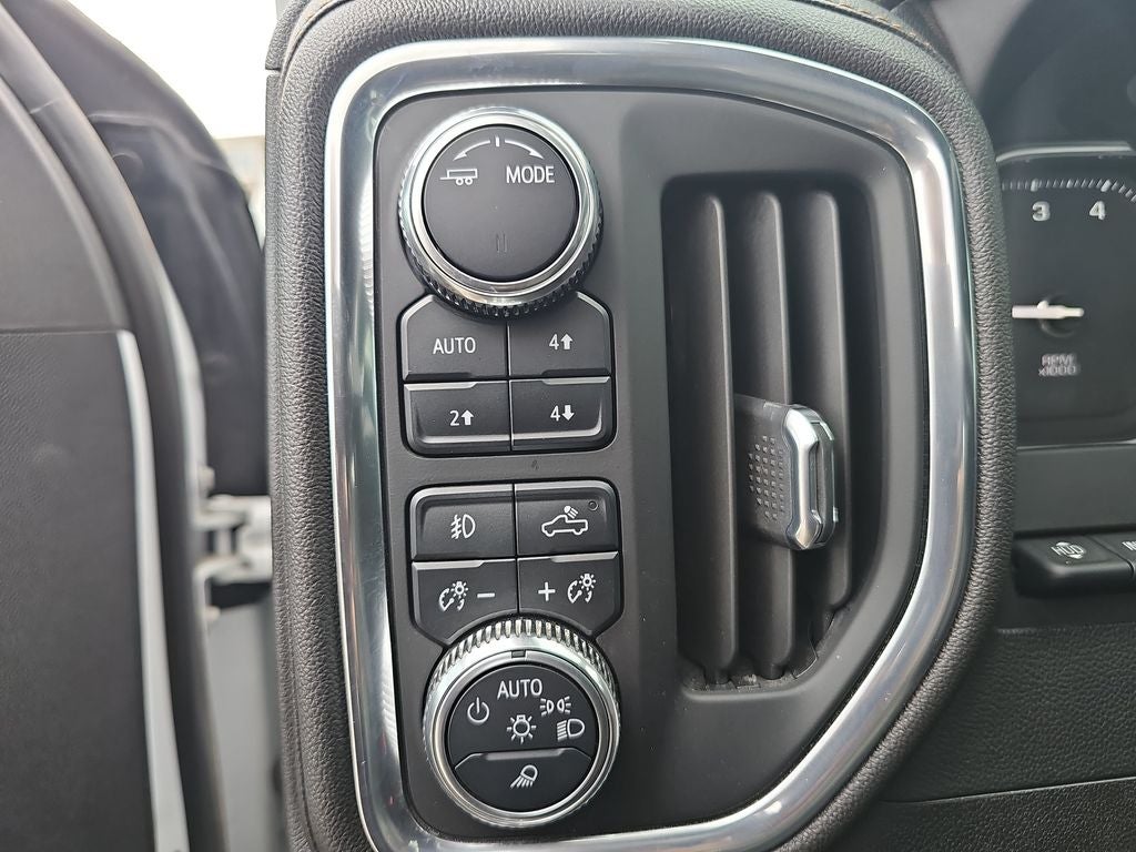 2022 GMC Sierra 1500 Limited AT4