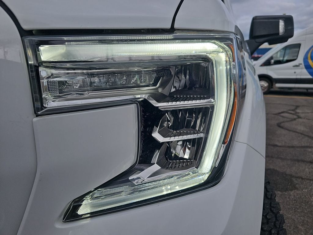 2022 GMC Sierra 1500 Limited AT4