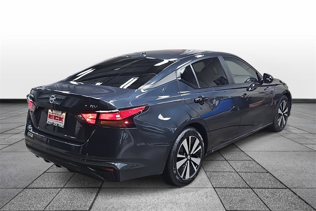 2022 Nissan Altima 2.5 SV