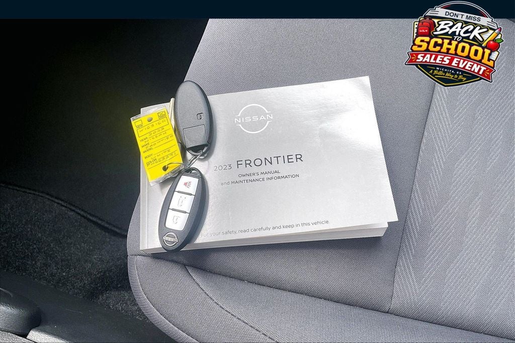 2023 Nissan Frontier S