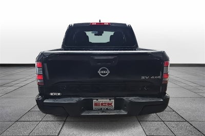 2024 Nissan Frontier SV