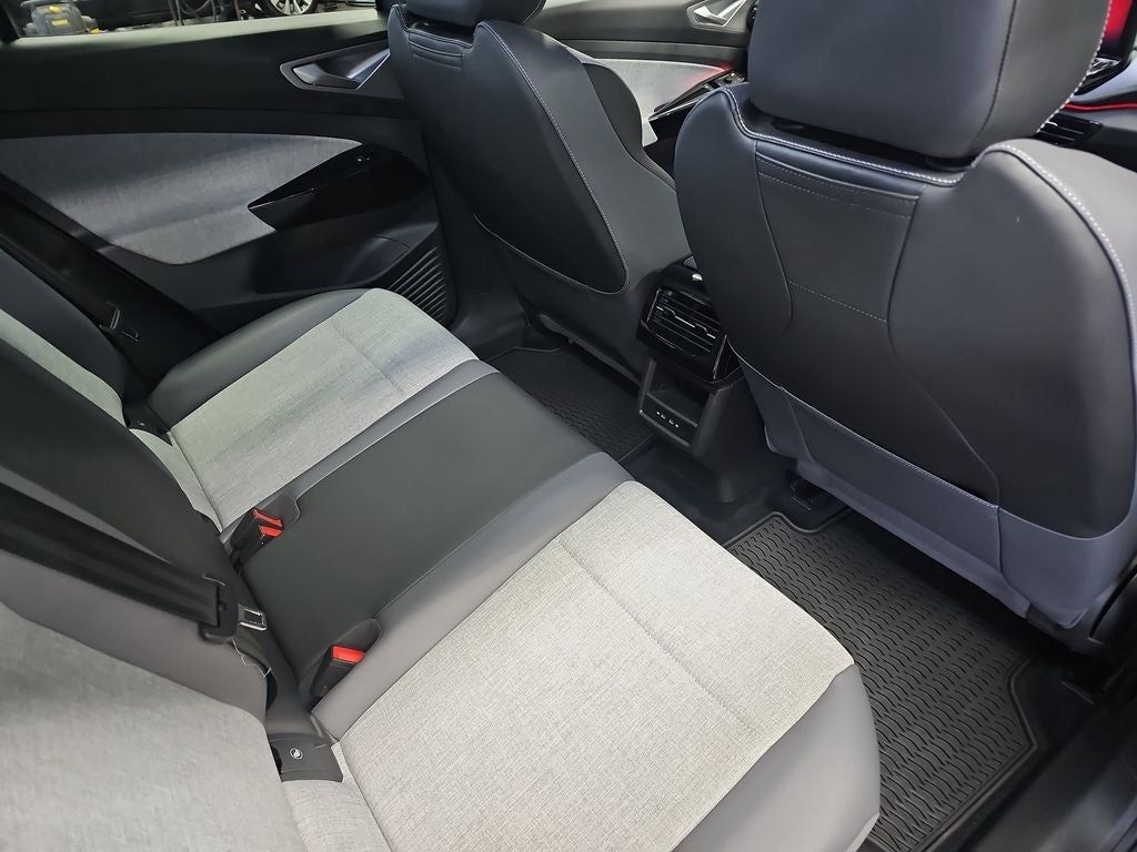 2025 Volkswagen ID.4 Limited
