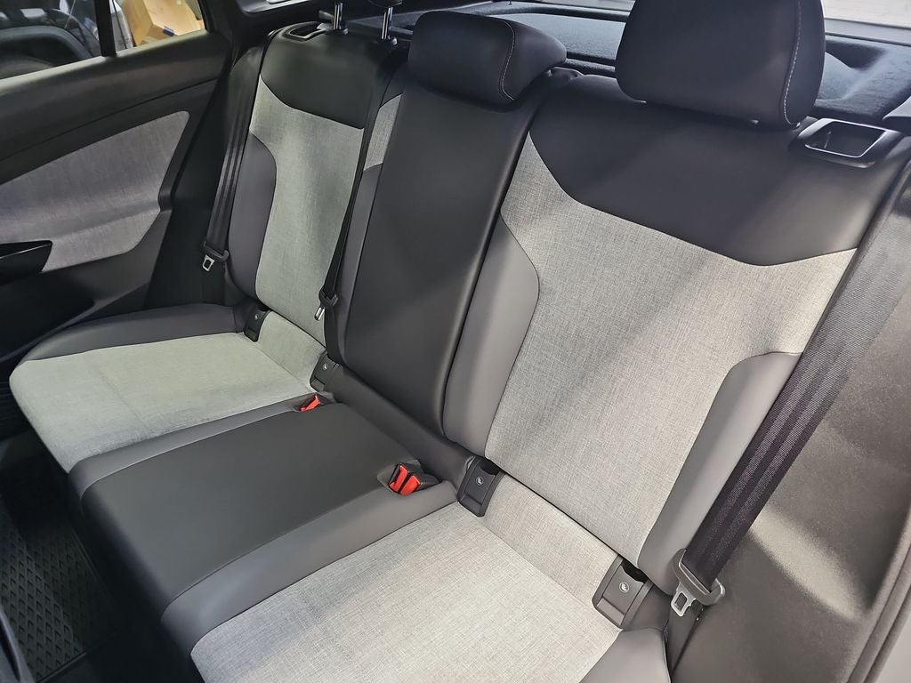 2025 Volkswagen ID.4 Limited