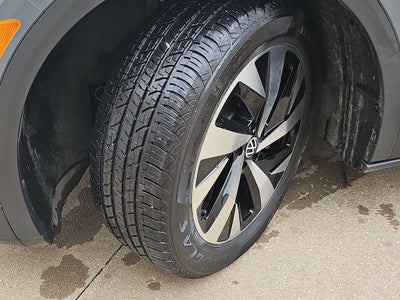 2025 Volkswagen ID.4 Limited