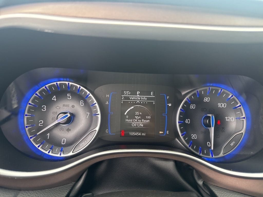 2024 Chrysler Voyager LX