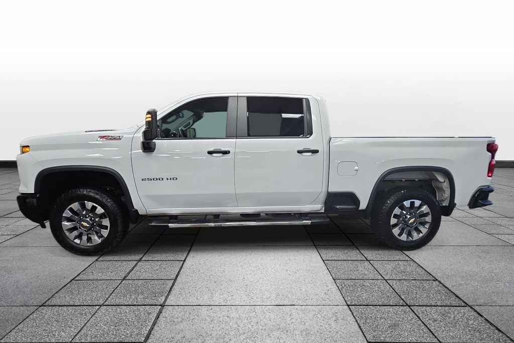 2024 Chevrolet Silverado 2500HD Custom