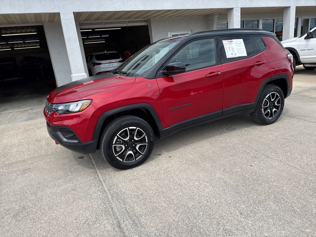 2025 Jeep Compass Trailhawk