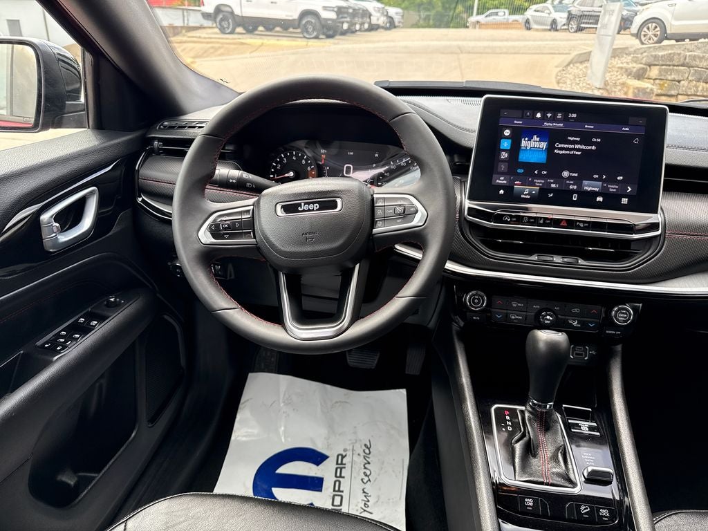 2025 Jeep Compass Trailhawk