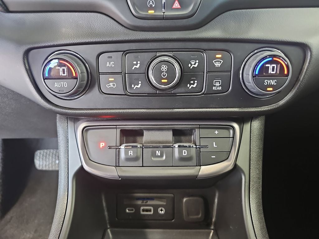 2022 GMC Terrain AT4