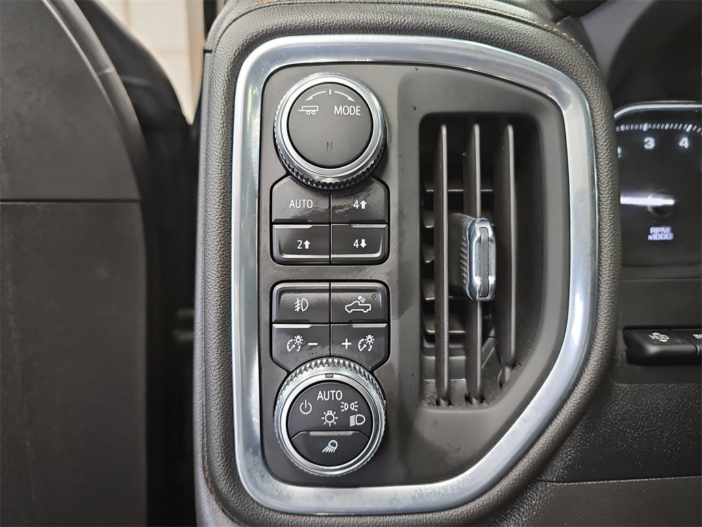 2022 GMC Sierra 1500 Limited AT4