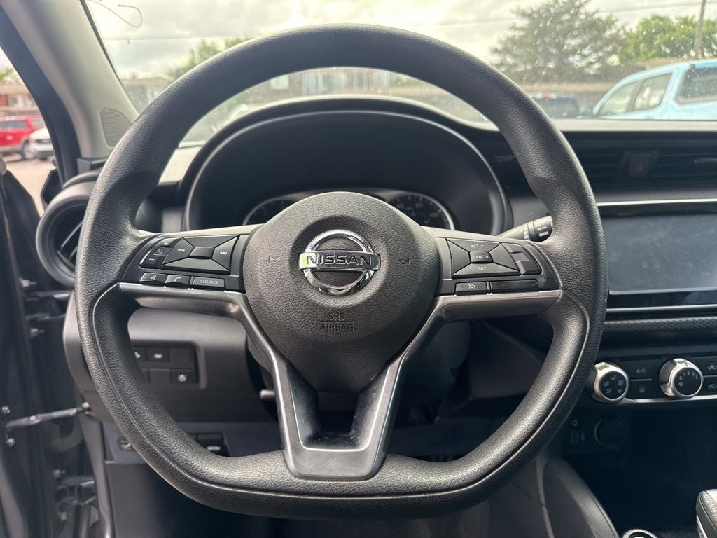 2021 Nissan Kicks S