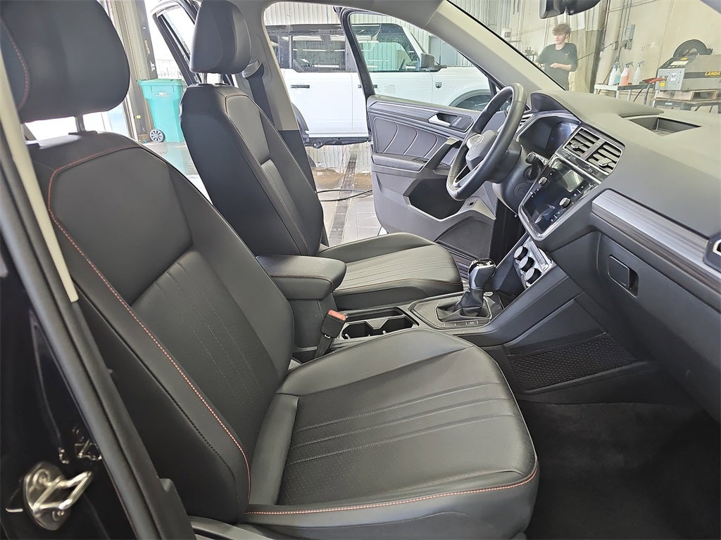 2024 Volkswagen Tiguan 2.0T Wolfsburg Edition