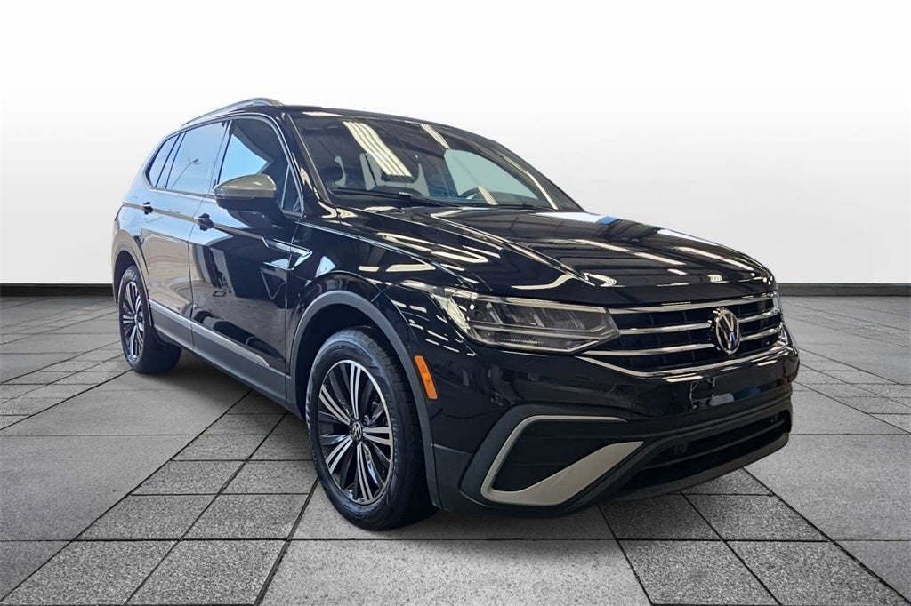 2024 Volkswagen Tiguan 2.0T Wolfsburg Edition