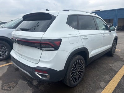 2025 Volkswagen Taos 1.5T SE