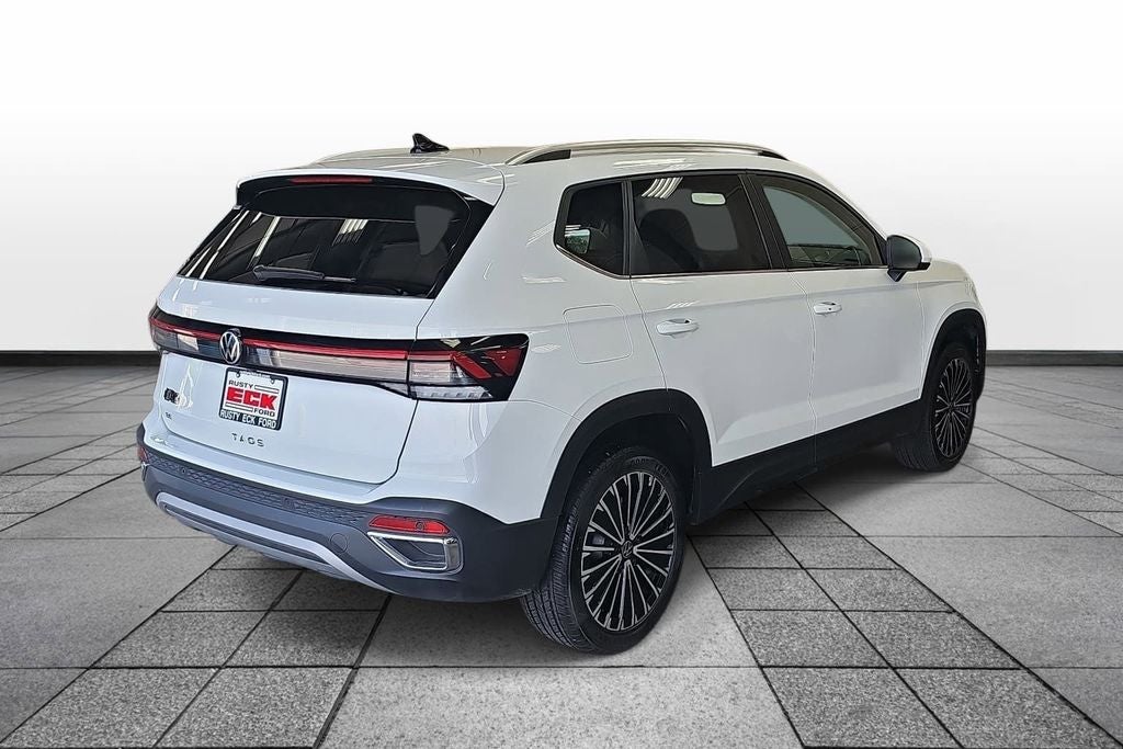 2025 Volkswagen Taos 1.5T SE