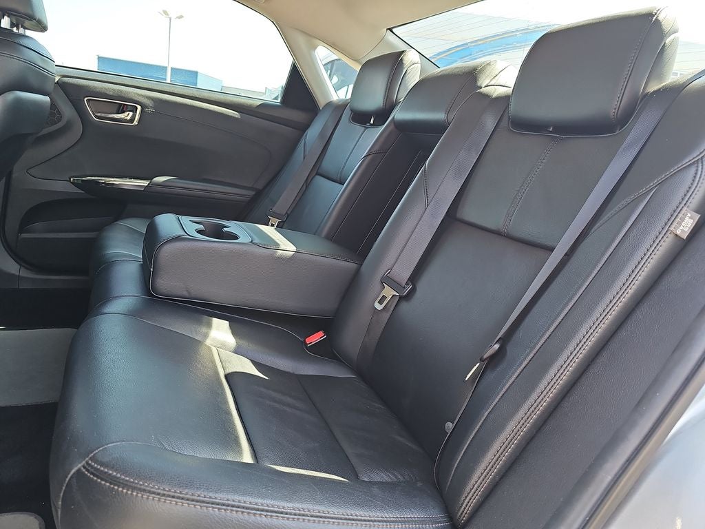 2016 Toyota Avalon XLE