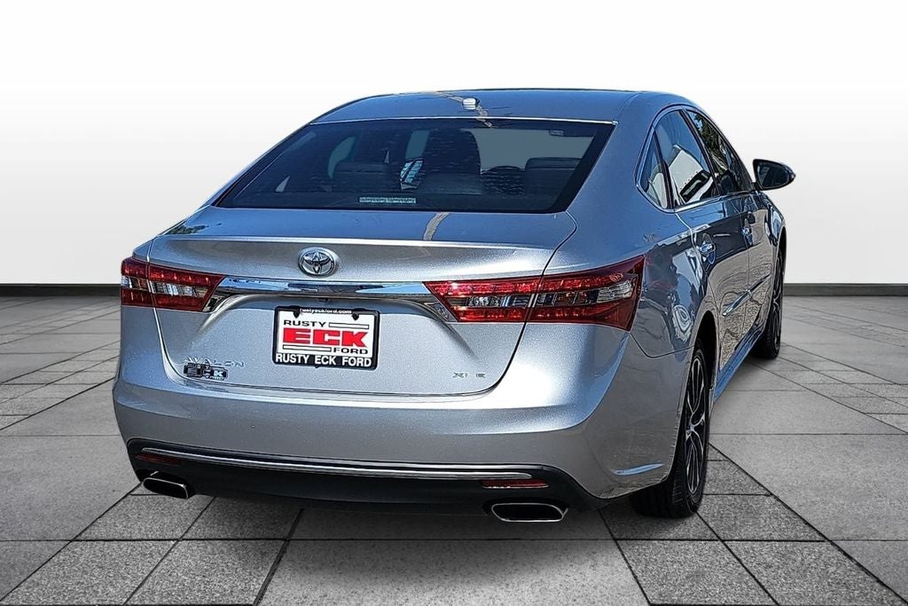 2016 Toyota Avalon XLE