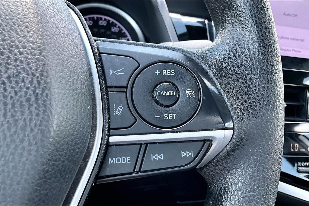 2021 Toyota Camry Hybrid LE