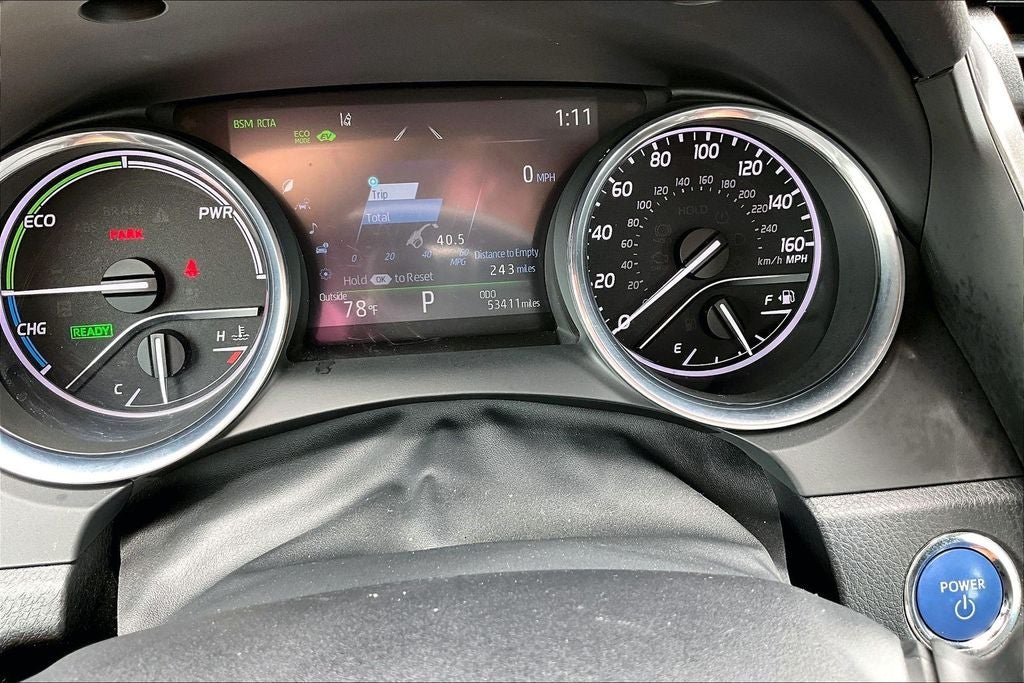 2020 Toyota Camry Hybrid XLE